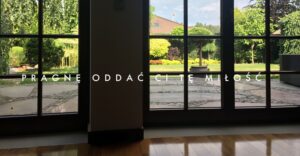 Read more about the article Historia powstania piosenki „Ogród”